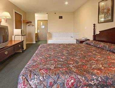 Hotel Super 8 By Wyndham 3*