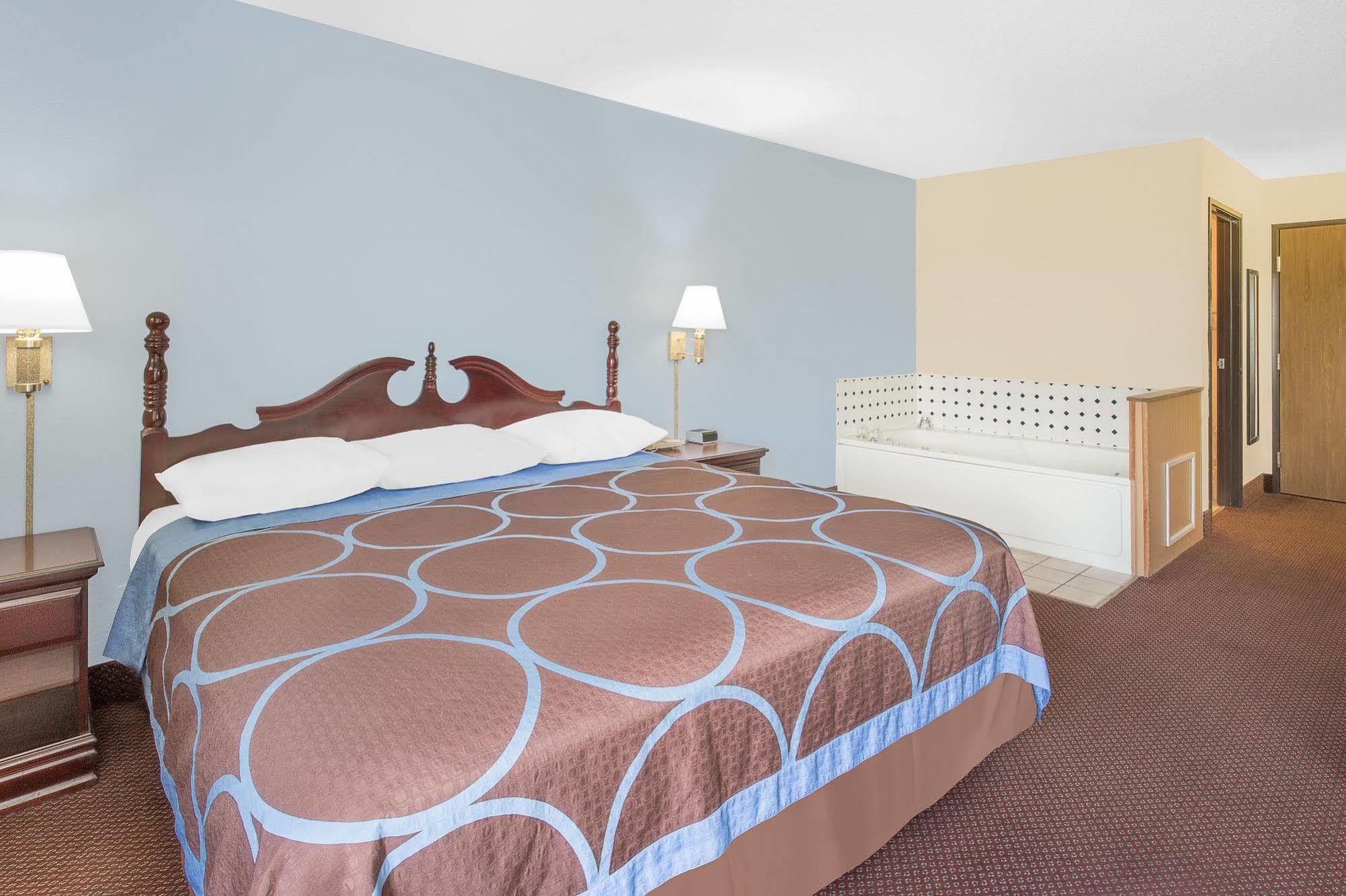 Super 8 By Wyndham 3* Galesburg